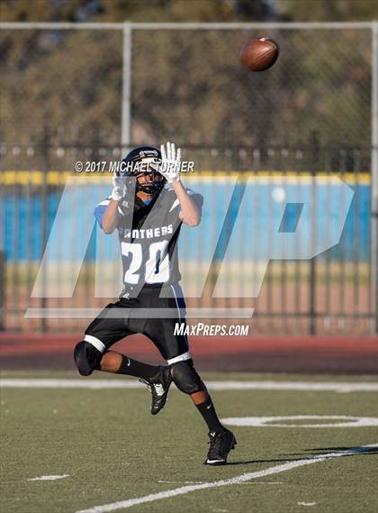 Thumbnail 3 in JV: Modoc @ University Prep photogallery.