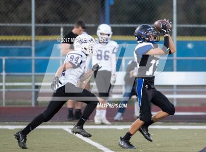 Thumbnail 1 in JV: Modoc @ University Prep photogallery.