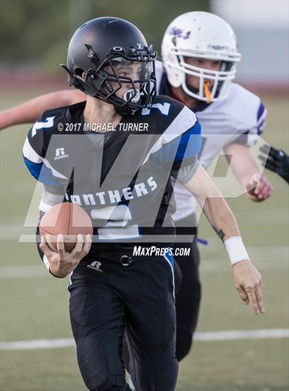 Thumbnail 2 in JV: Modoc @ University Prep photogallery.