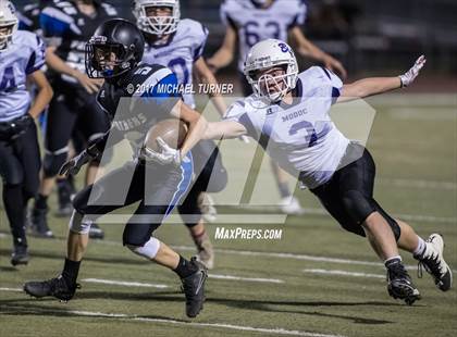 Thumbnail 1 in JV: Modoc @ University Prep photogallery.