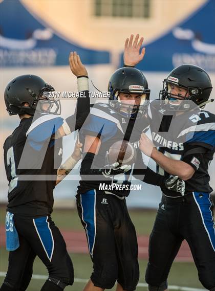 Thumbnail 2 in JV: Modoc @ University Prep photogallery.