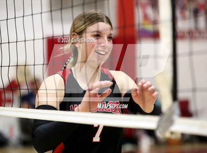 Thumbnail 3 in Marcos de Niza vs Mogollon (The Florence VB Invitational) photogallery.