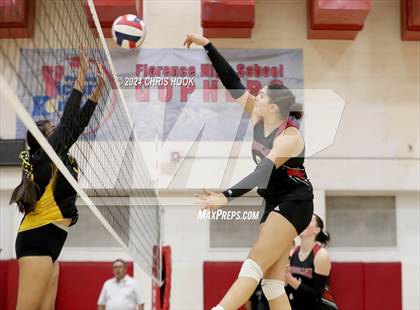 Thumbnail 3 in Marcos de Niza vs Mogollon (The Florence VB Invitational) photogallery.