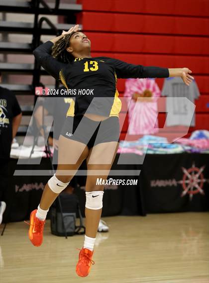 Thumbnail 3 in Marcos de Niza vs Mogollon (The Florence VB Invitational) photogallery.