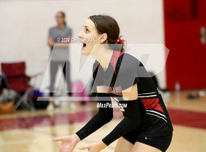 Thumbnail 2 in Marcos de Niza vs Mogollon (The Florence VB Invitational) photogallery.