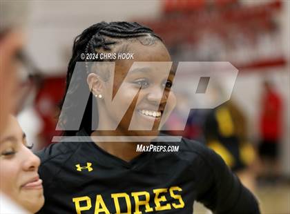 Thumbnail 2 in Marcos de Niza vs Mogollon (The Florence VB Invitational) photogallery.