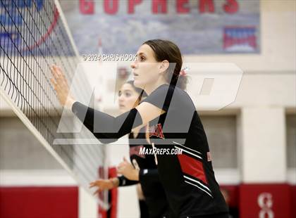 Thumbnail 2 in Marcos de Niza vs Mogollon (The Florence VB Invitational) photogallery.