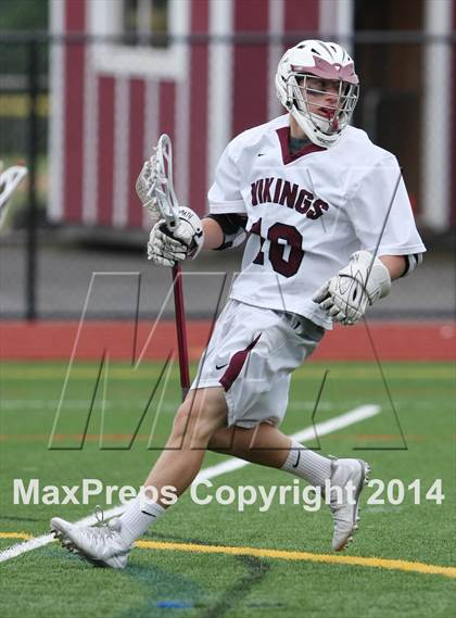 Thumbnail 2 in Avon vs East Lyme (CIAC Class M 1st Round) photogallery.