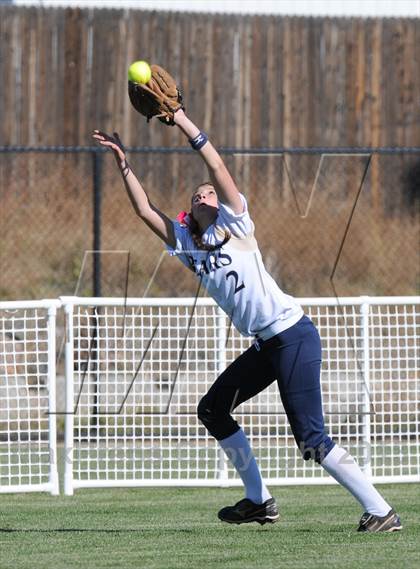 Thumbnail 2 in Palmer Ridge vs Ponderosa (CHSAA 4A Playoffs) photogallery.