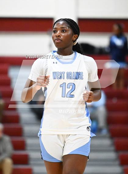 Thumbnail 2 in West Orange @ Morristown (NJSIAA North Jersey Section 1 Group 4 Semifinal) photogallery.