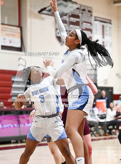 Thumbnail 2 in West Orange @ Morristown (NJSIAA North Jersey Section 1 Group 4 Semifinal) photogallery.