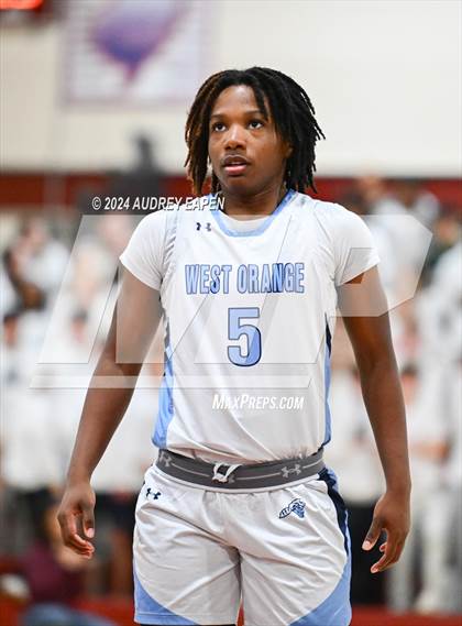 Thumbnail 3 in West Orange @ Morristown (NJSIAA North Jersey Section 1 Group 4 Semifinal) photogallery.