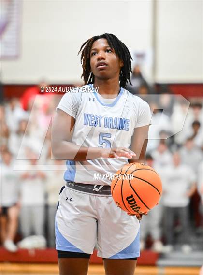 Thumbnail 2 in West Orange @ Morristown (NJSIAA North Jersey Section 1 Group 4 Semifinal) photogallery.