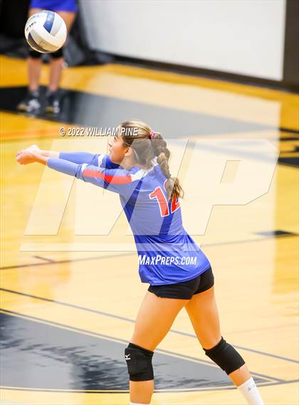 Thumbnail 2 in Blind Brook vs Burke Catholic (NYSPHSAA Class C Regional Semifinal) photogallery.