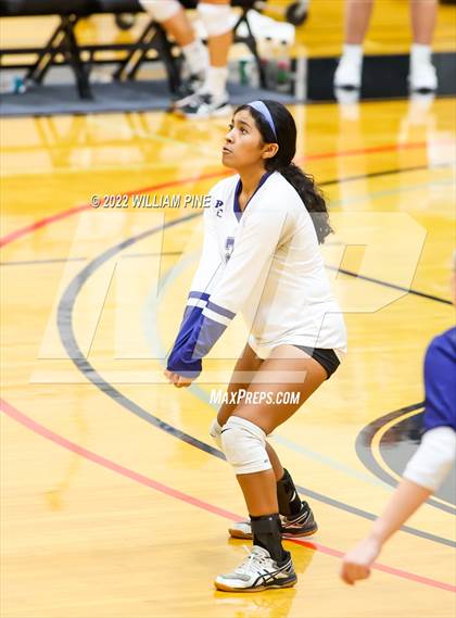 Thumbnail 3 in Blind Brook vs Burke Catholic (NYSPHSAA Class C Regional Semifinal) photogallery.