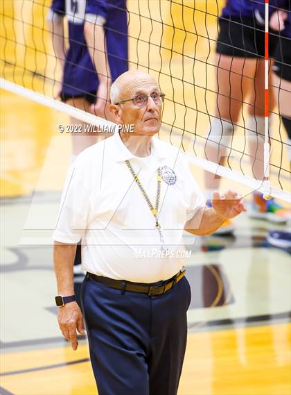 Thumbnail 1 in Blind Brook vs Burke Catholic (NYSPHSAA Class C Regional Semifinal) photogallery.