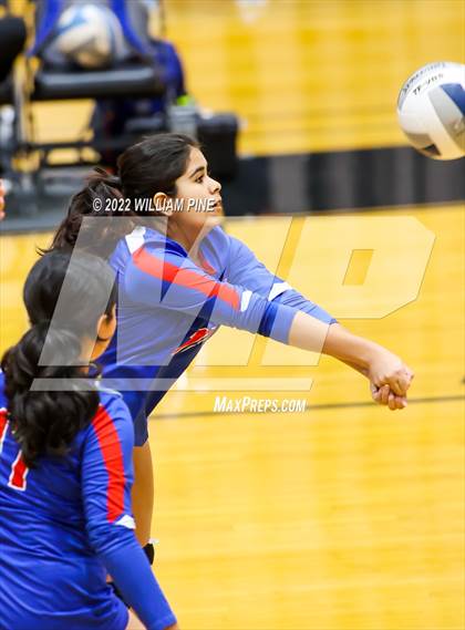Thumbnail 2 in Blind Brook vs Burke Catholic (NYSPHSAA Class C Regional Semifinal) photogallery.