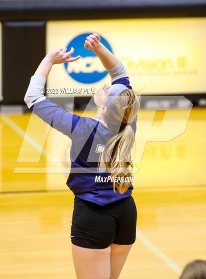Thumbnail 3 in Blind Brook vs Burke Catholic (NYSPHSAA Class C Regional Semifinal) photogallery.