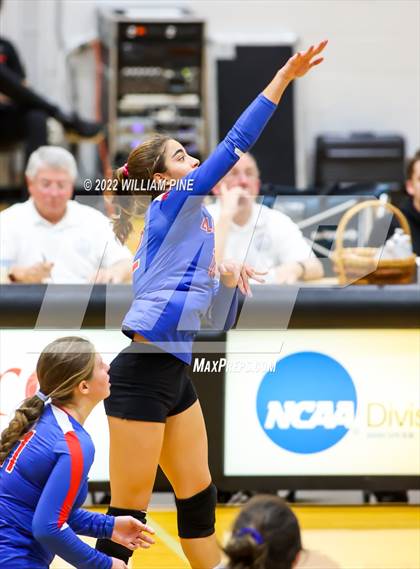 Thumbnail 1 in Blind Brook vs Burke Catholic (NYSPHSAA Class C Regional Semifinal) photogallery.