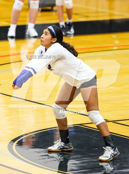 Thumbnail 2 in Blind Brook vs Burke Catholic (NYSPHSAA Class C Regional Semifinal) photogallery.