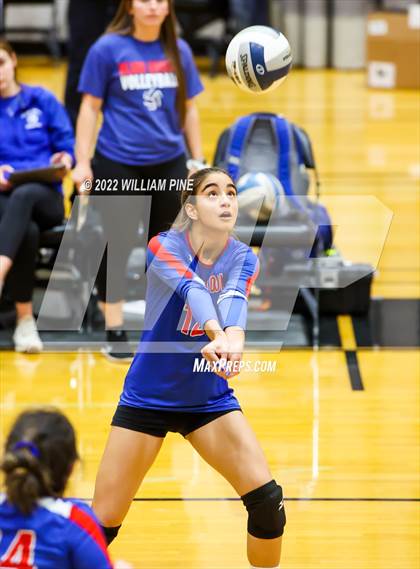 Thumbnail 1 in Blind Brook vs Burke Catholic (NYSPHSAA Class C Regional Semifinal) photogallery.