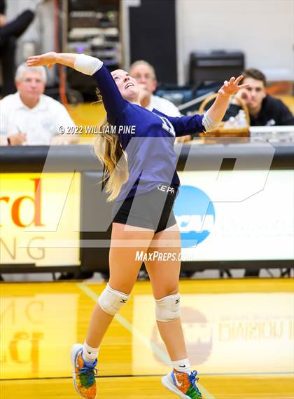 Thumbnail 2 in Blind Brook vs Burke Catholic (NYSPHSAA Class C Regional Semifinal) photogallery.