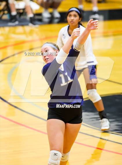 Thumbnail 2 in Blind Brook vs Burke Catholic (NYSPHSAA Class C Regional Semifinal) photogallery.