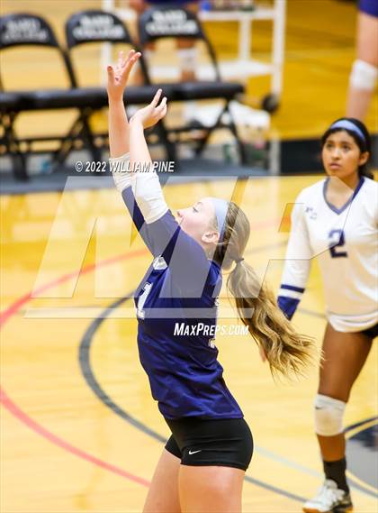 Thumbnail 1 in Blind Brook vs Burke Catholic (NYSPHSAA Class C Regional Semifinal) photogallery.