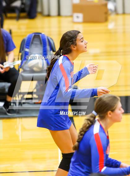 Thumbnail 1 in Blind Brook vs Burke Catholic (NYSPHSAA Class C Regional Semifinal) photogallery.