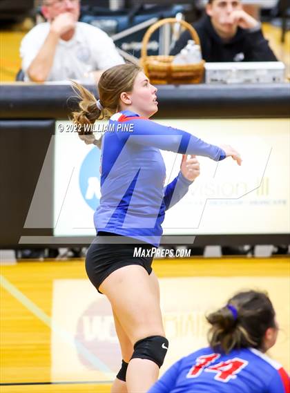 Thumbnail 1 in Blind Brook vs Burke Catholic (NYSPHSAA Class C Regional Semifinal) photogallery.