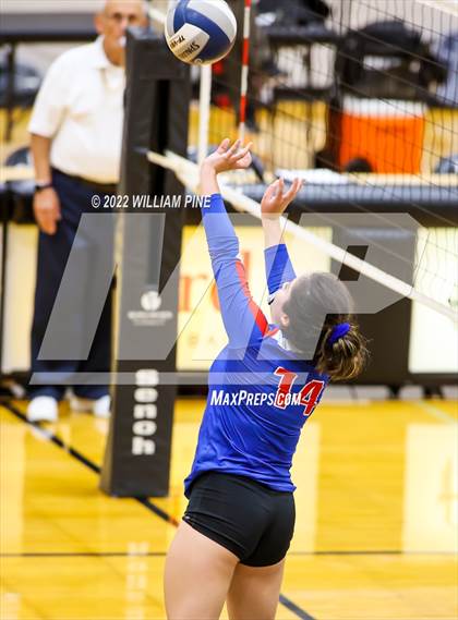 Thumbnail 3 in Blind Brook vs Burke Catholic (NYSPHSAA Class C Regional Semifinal) photogallery.