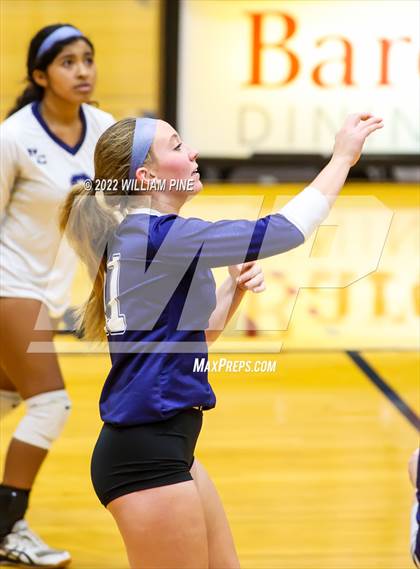 Thumbnail 2 in Blind Brook vs Burke Catholic (NYSPHSAA Class C Regional Semifinal) photogallery.