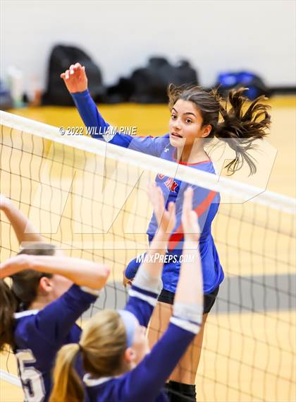 Thumbnail 1 in Blind Brook vs Burke Catholic (NYSPHSAA Class C Regional Semifinal) photogallery.