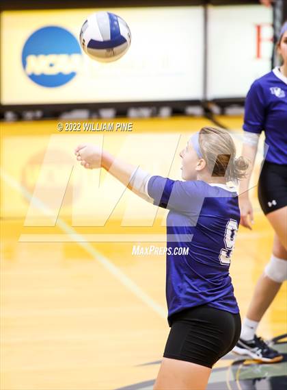 Thumbnail 2 in Blind Brook vs Burke Catholic (NYSPHSAA Class C Regional Semifinal) photogallery.