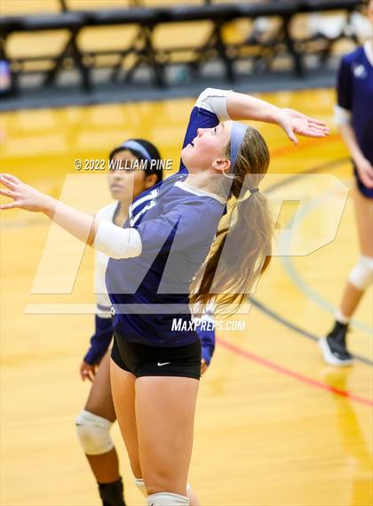 Thumbnail 2 in Blind Brook vs Burke Catholic (NYSPHSAA Class C Regional Semifinal) photogallery.