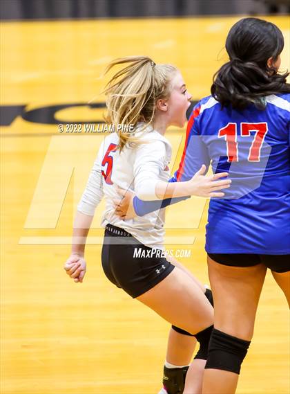 Thumbnail 2 in Blind Brook vs Burke Catholic (NYSPHSAA Class C Regional Semifinal) photogallery.