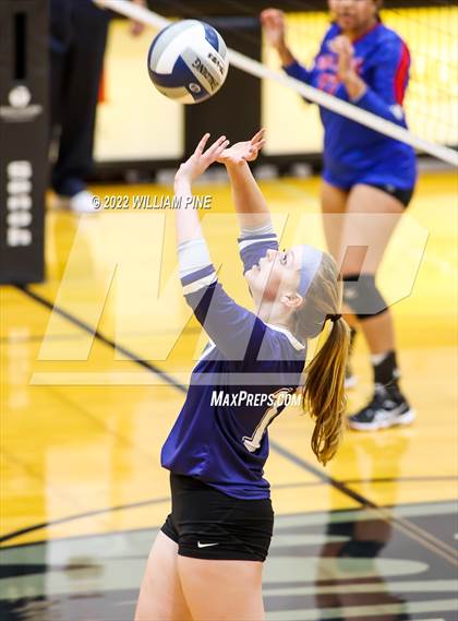 Thumbnail 1 in Blind Brook vs Burke Catholic (NYSPHSAA Class C Regional Semifinal) photogallery.
