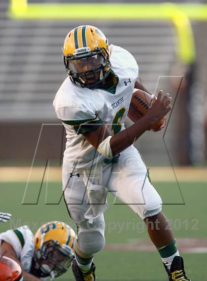 Thumbnail 1 in Anderson vs. Sycamore (Crosstown Showdown) photogallery.