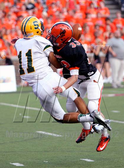 Thumbnail 3 in Anderson vs. Sycamore (Crosstown Showdown) photogallery.