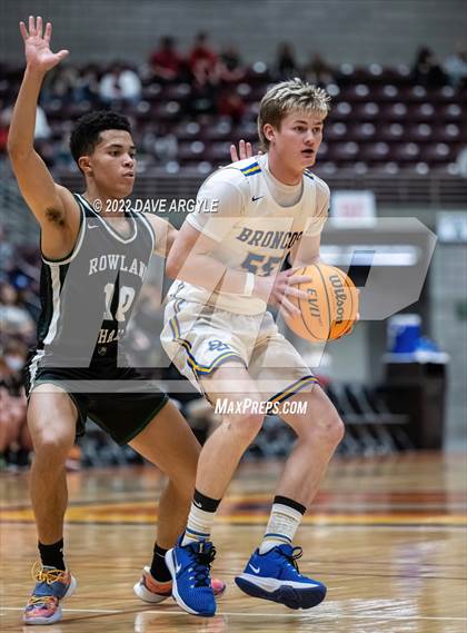 Thumbnail 1 in San Juan vs. Rowland Hall (UHSAA 2A Semifinal) photogallery.