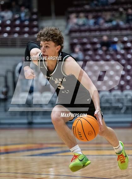 Thumbnail 2 in San Juan vs. Rowland Hall (UHSAA 2A Semifinal) photogallery.