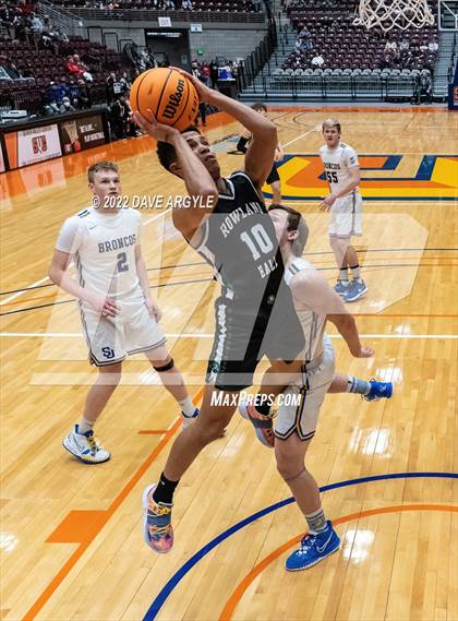 Thumbnail 1 in San Juan vs. Rowland Hall (UHSAA 2A Semifinal) photogallery.