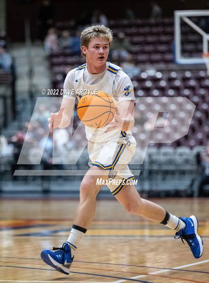 Thumbnail 2 in San Juan vs. Rowland Hall (UHSAA 2A Semifinal) photogallery.