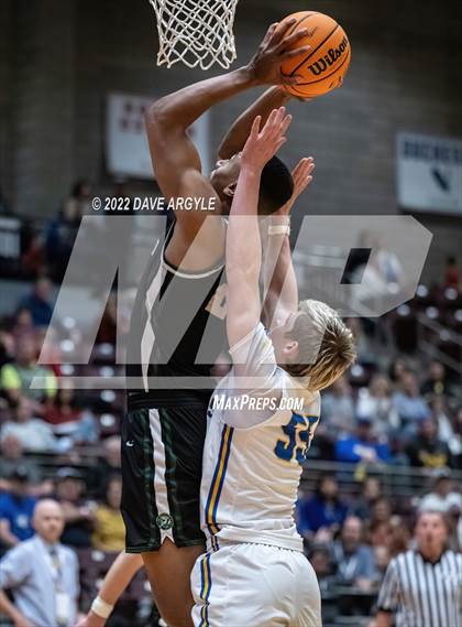 Thumbnail 2 in San Juan vs. Rowland Hall (UHSAA 2A Semifinal) photogallery.
