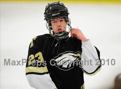 Thumbnail 3 in Trumbull vs. Avon (CIAC Division 2 Quarterfinal) photogallery.