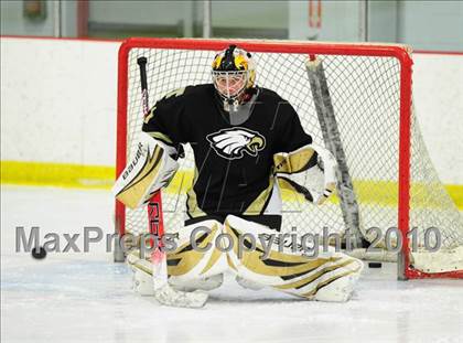 Thumbnail 1 in Trumbull vs. Avon (CIAC Division 2 Quarterfinal) photogallery.