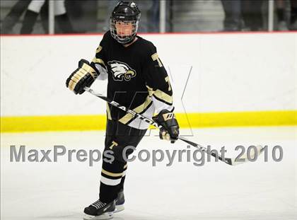 Thumbnail 2 in Trumbull vs. Avon (CIAC Division 2 Quarterfinal) photogallery.