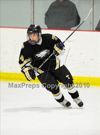 Thumbnail 1 in Trumbull vs. Avon (CIAC Division 2 Quarterfinal) photogallery.