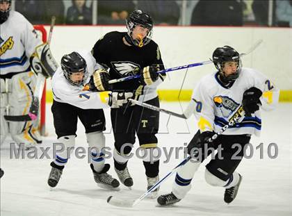 Thumbnail 3 in Trumbull vs. Avon (CIAC Division 2 Quarterfinal) photogallery.
