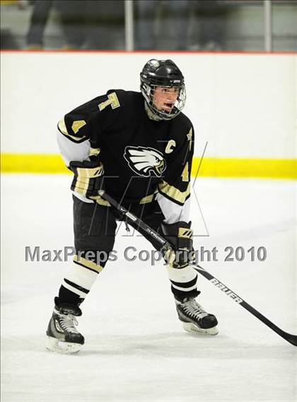 Thumbnail 1 in Trumbull vs. Avon (CIAC Division 2 Quarterfinal) photogallery.